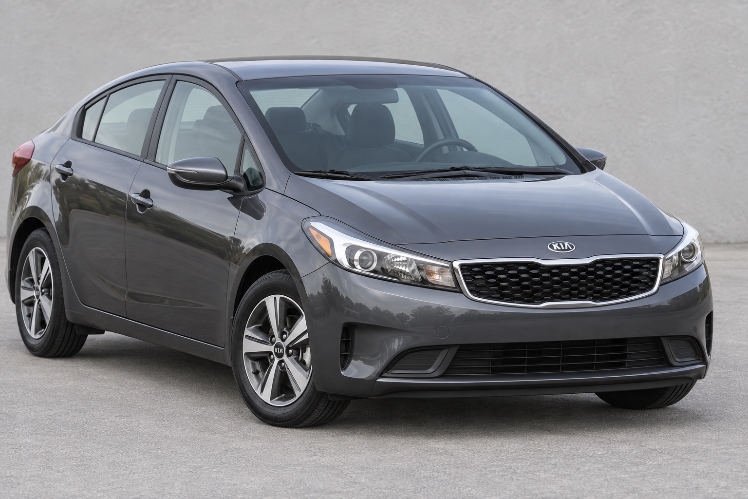 2018 Kia Forte windshield replacement in Los Angeles, CA