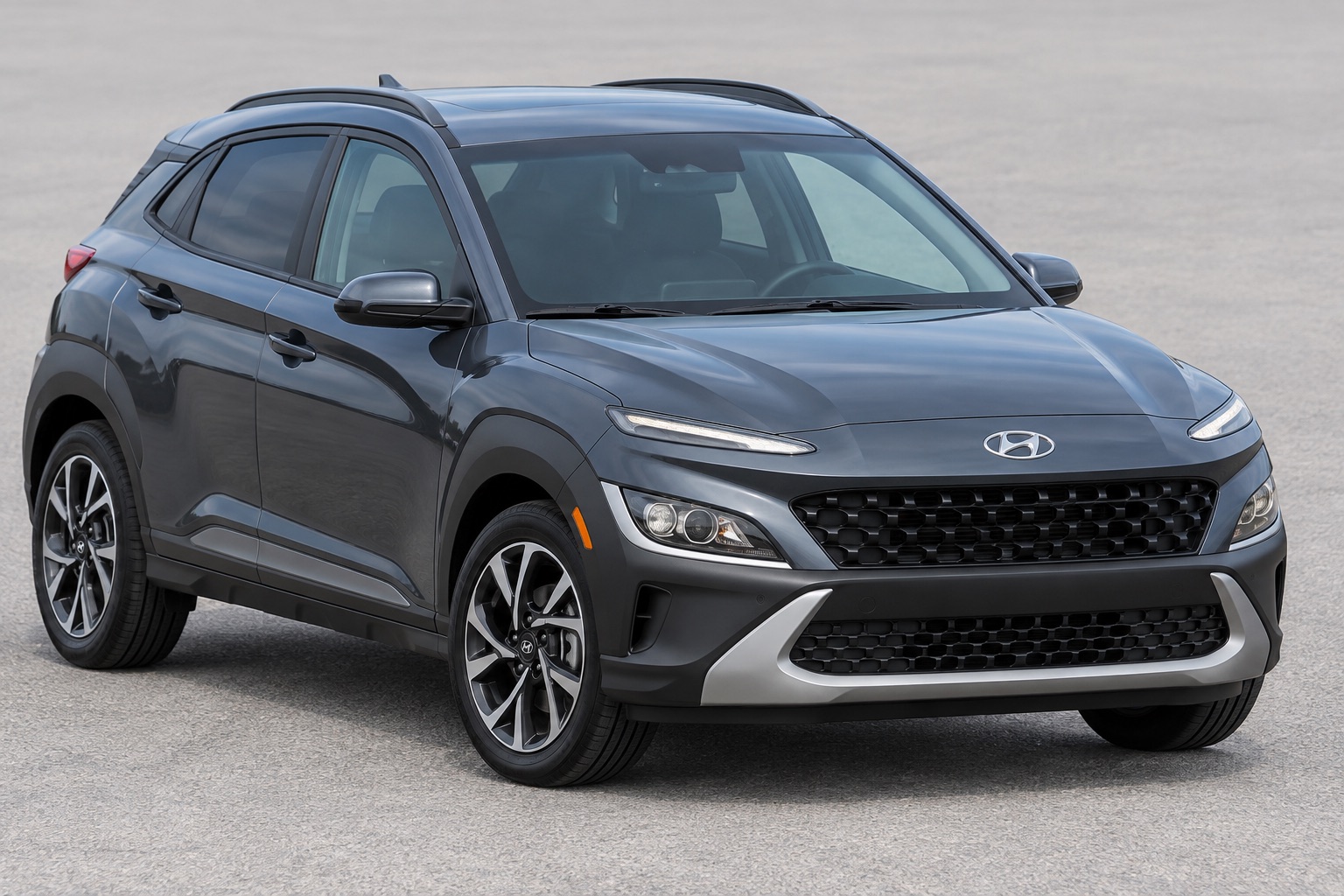 2023 Hyundai KONA windshield replacement in Los Angeles, CA