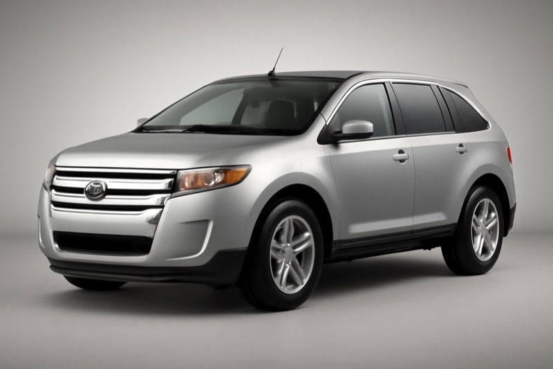 2013 Ford Edge windshield replacement in Los Angeles, CA