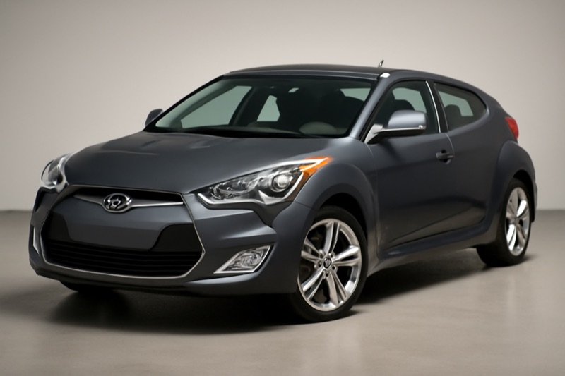 2016 Hyundai Veloster windshield replacement in Los Angeles, CA