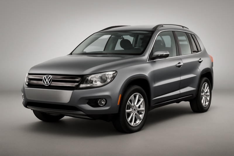 2016 Volkswagen Tiguan windshield replacement in Los Angeles, CA
