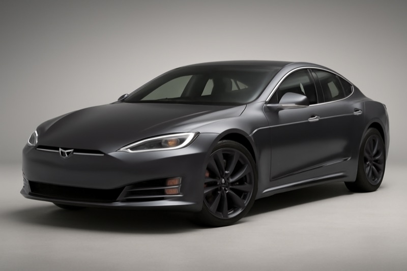 2020 Tesla S windshield replacement in Los Angeles, CA